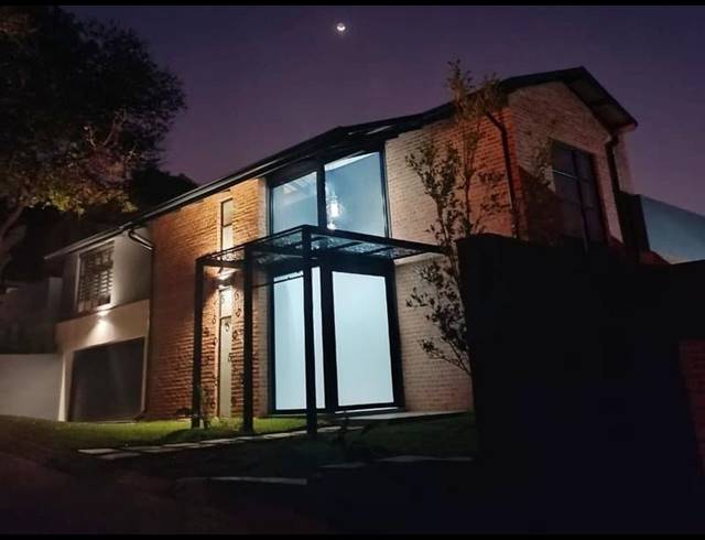 3 BEDROOM PROPERTY TO RENT IN LYNNWOOD